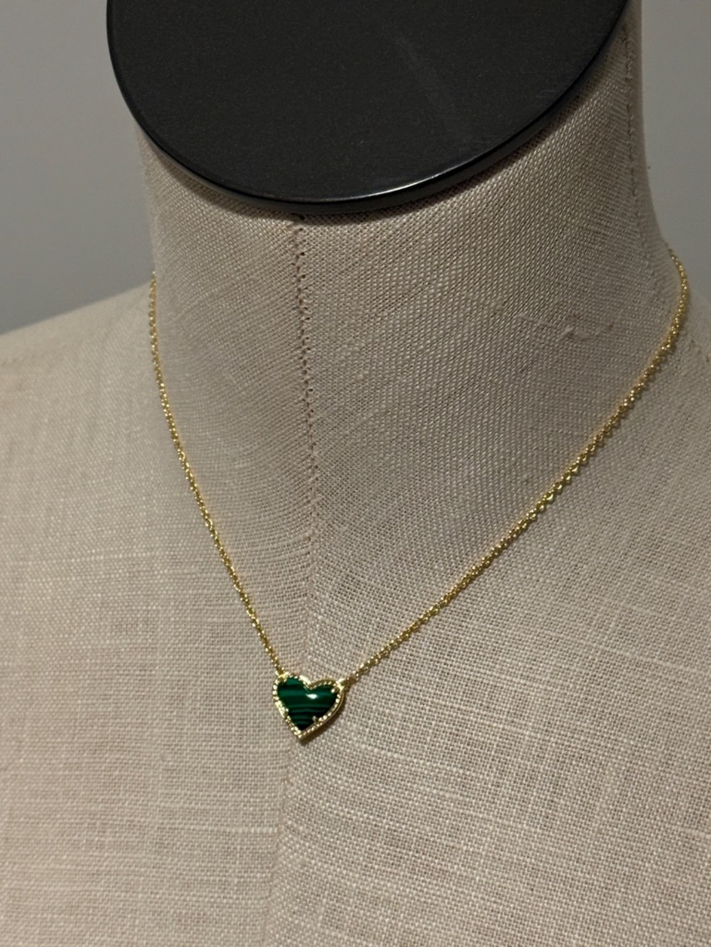 Kendra Scott Gold Necklace with Green Malachite Heart Pendant new